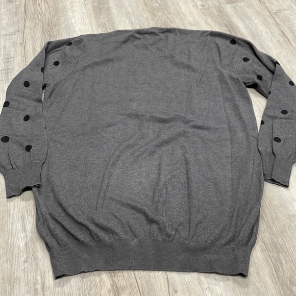 Mindy Mae’s Market Sweater - Picture 3 of 5